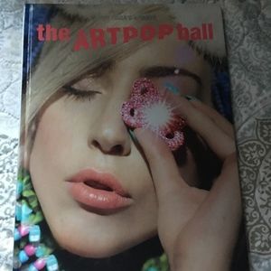 Lady Gaga's artRave - The Artpop Ball Book 2014